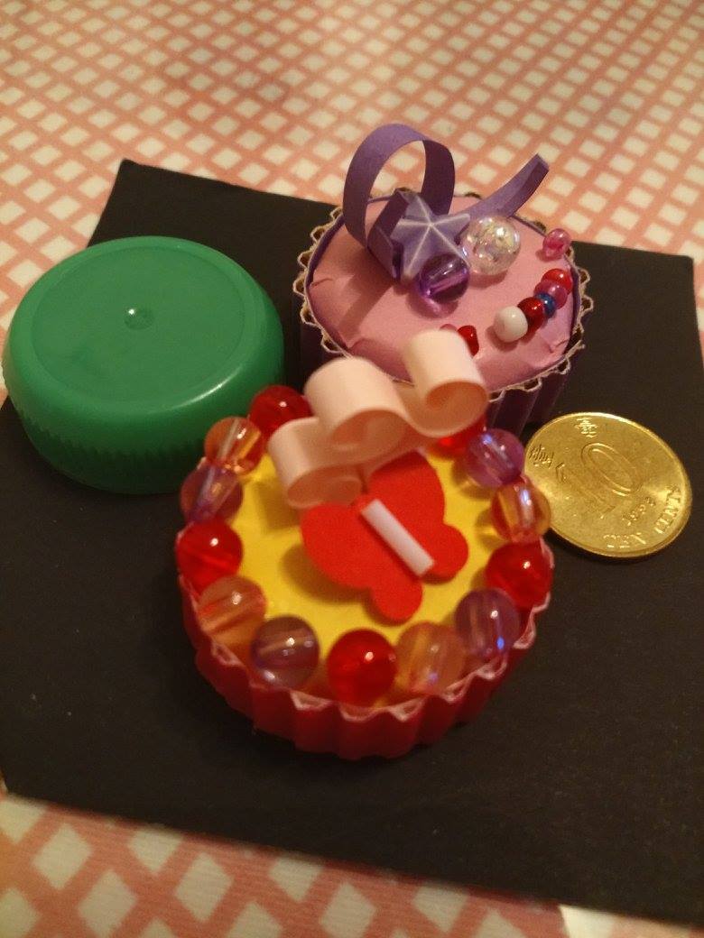paper cakes